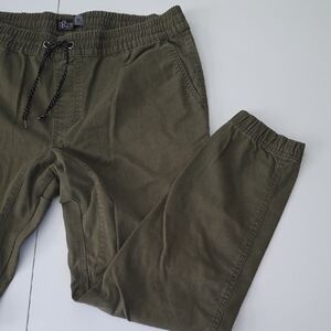 RETROFIT Men's Green Jogger Pants